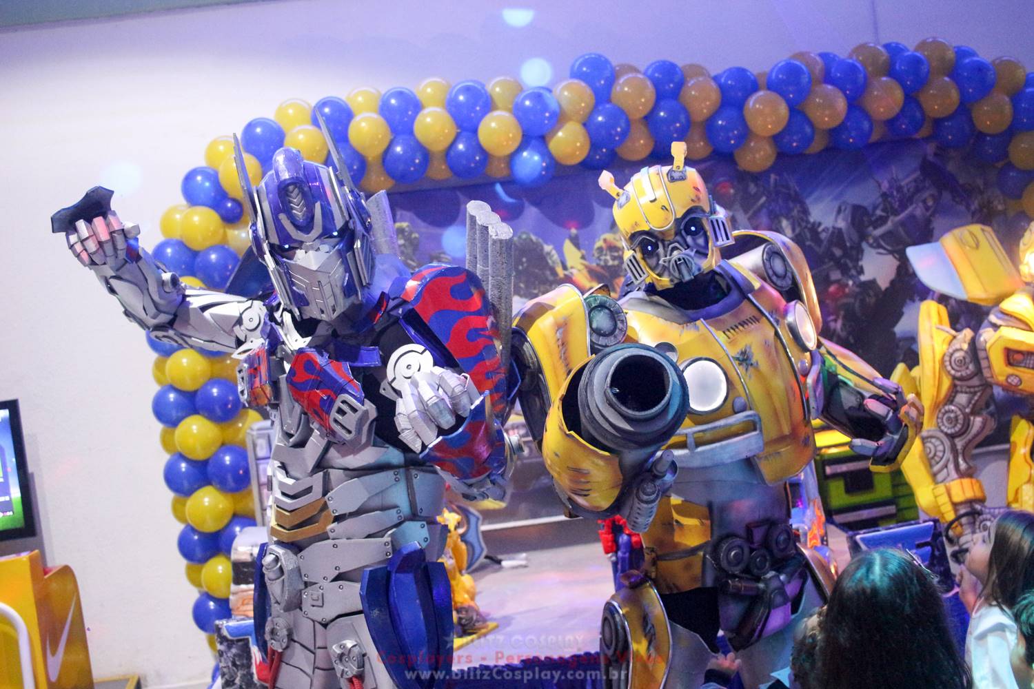 Contratar-optimus-prime-personagem-vivo Contratar-optimus-prime-personagem-vivo