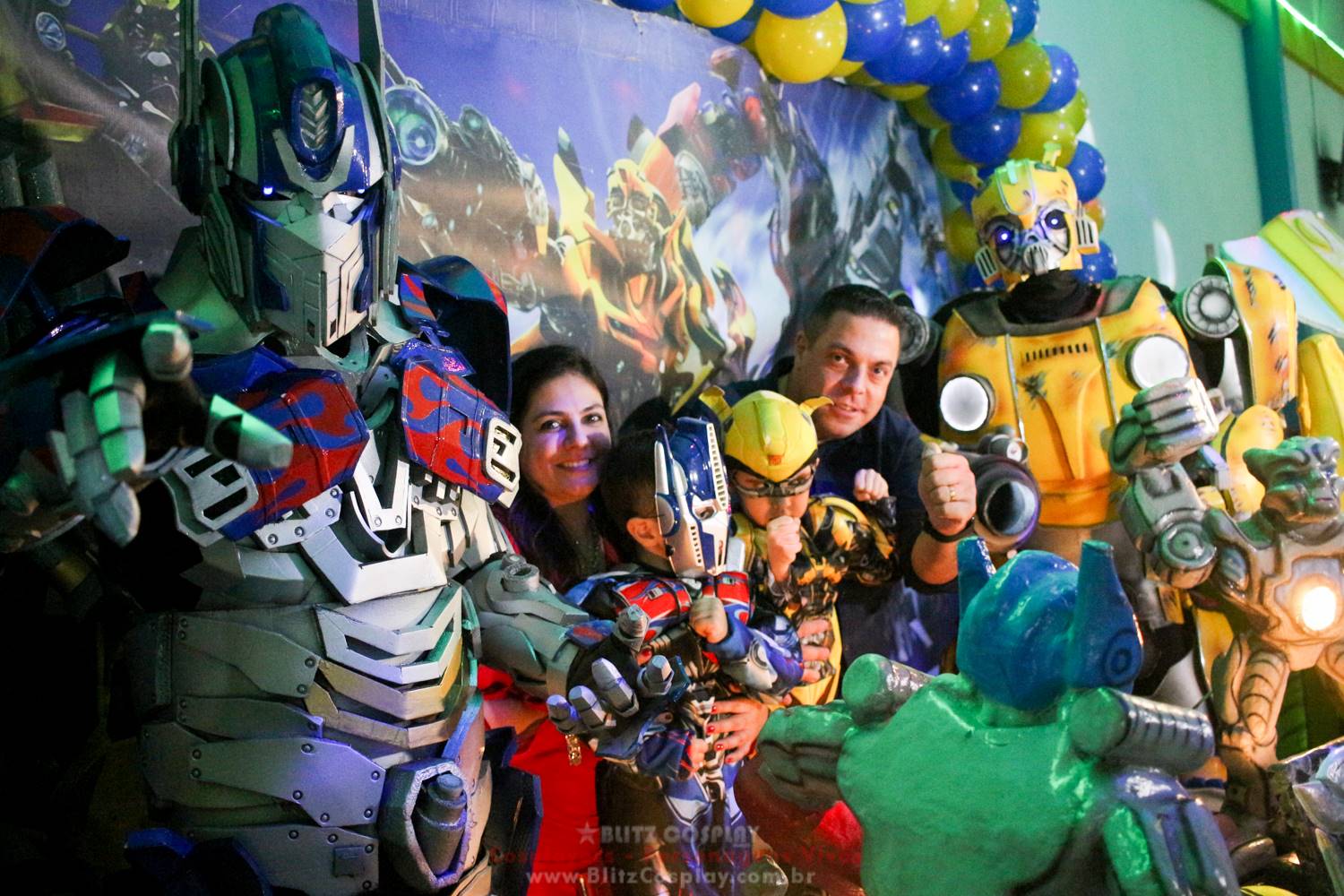Contratar-optimus-prime-personagem-vivo Contratar-optimus-prime-personagem-vivo