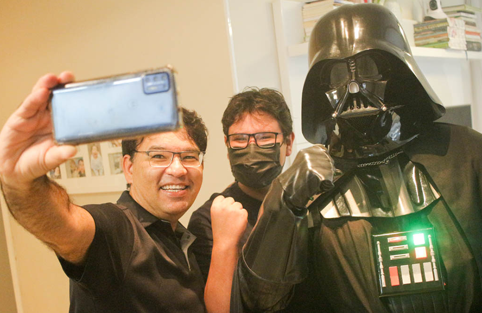 Contratar Star Wars para festas - Personagens Vivos Darth Vader Personagem Vivo para festa infantil