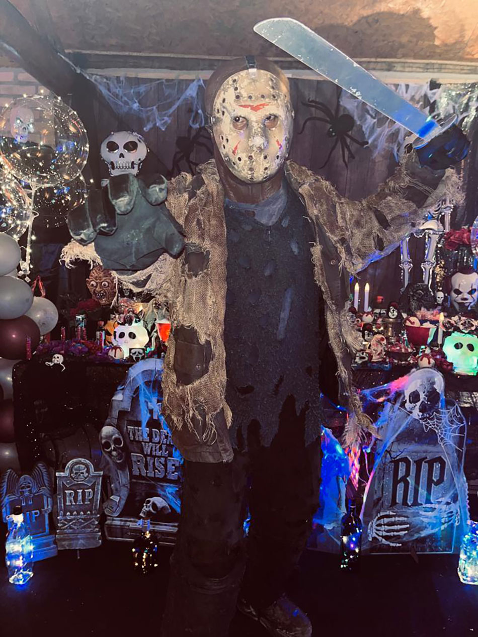 Contratar Jason Personagem Vivo Contratar Cosplay Pantera Negra SP - Os Vingadores