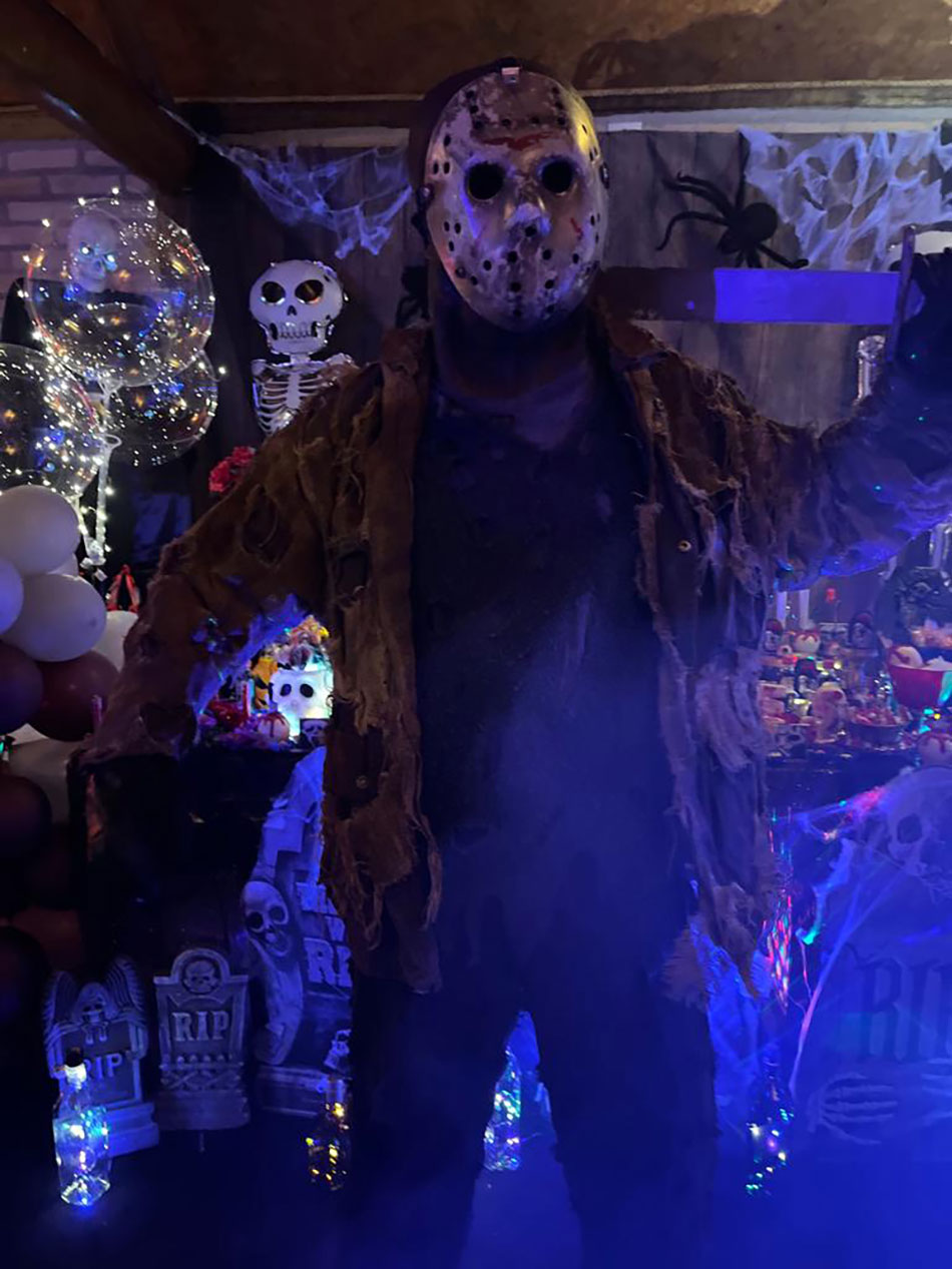 Contratar Jason Personagem Vivo Jason Personagens Vivos para eventos e Festas.