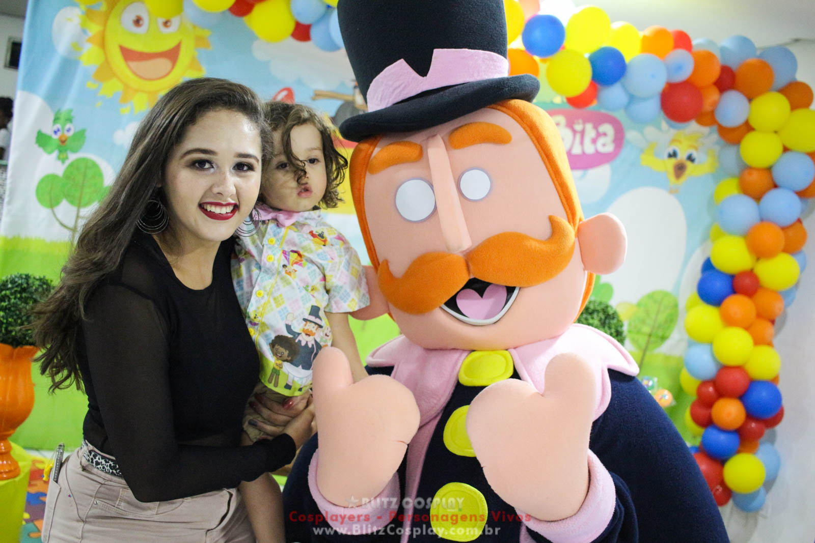 Contratar O Mundo de Bita para festas Contratar Superman para festas