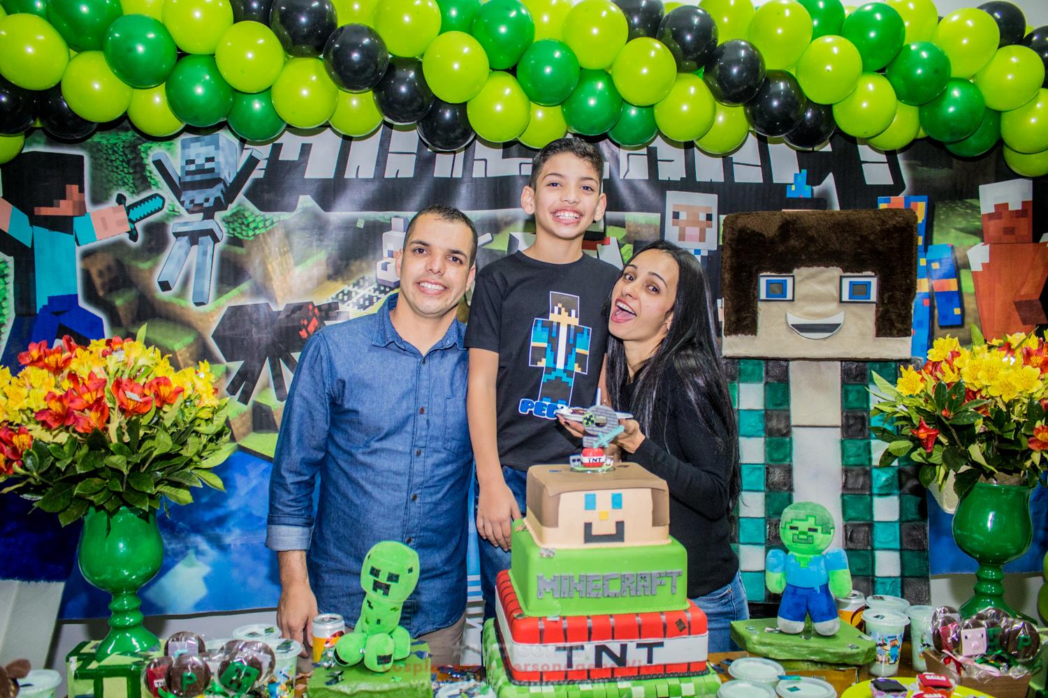 Minecraft Personagem Vivo Para Festas.