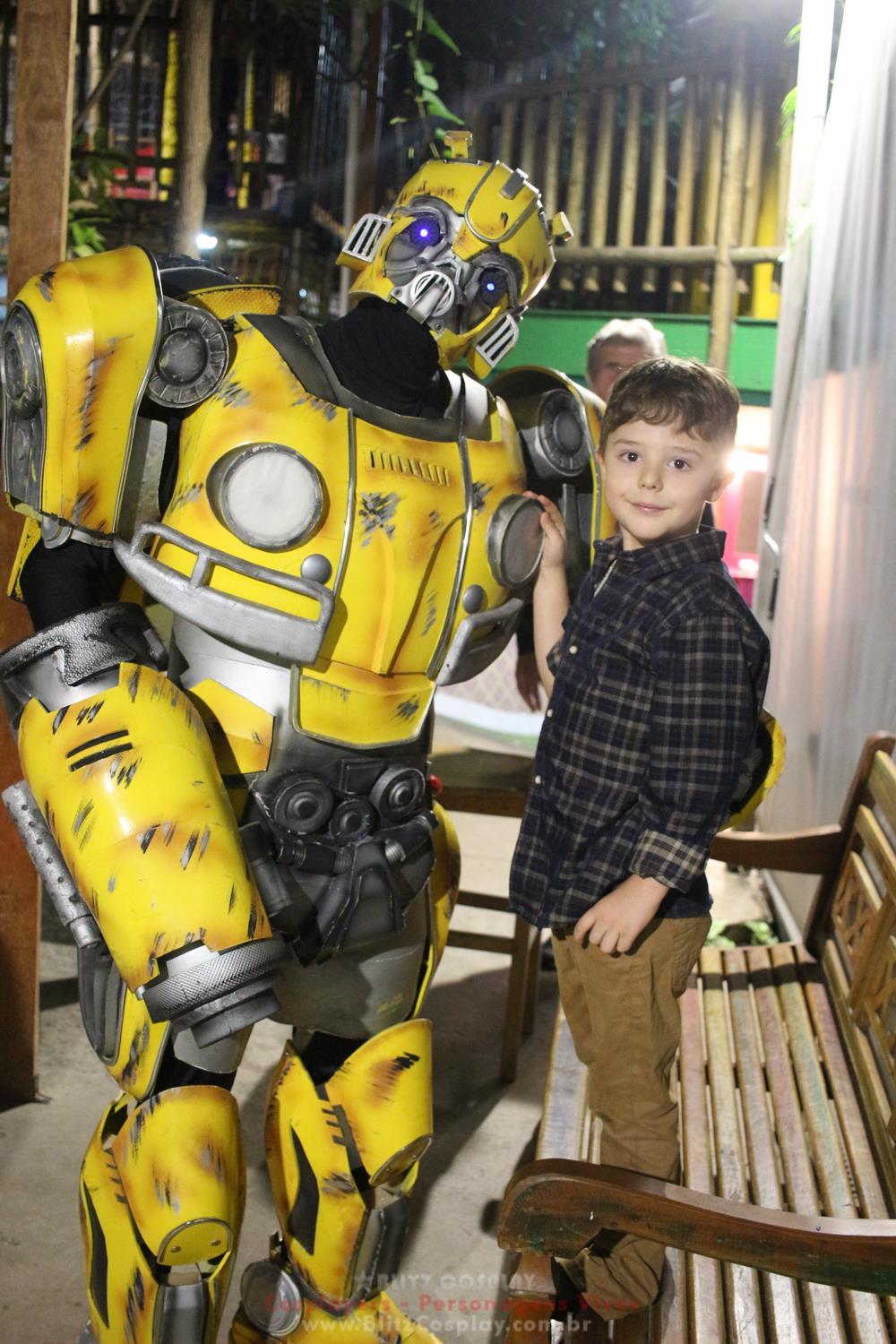 Bumblebee Personagem Vivo Para Festas.
