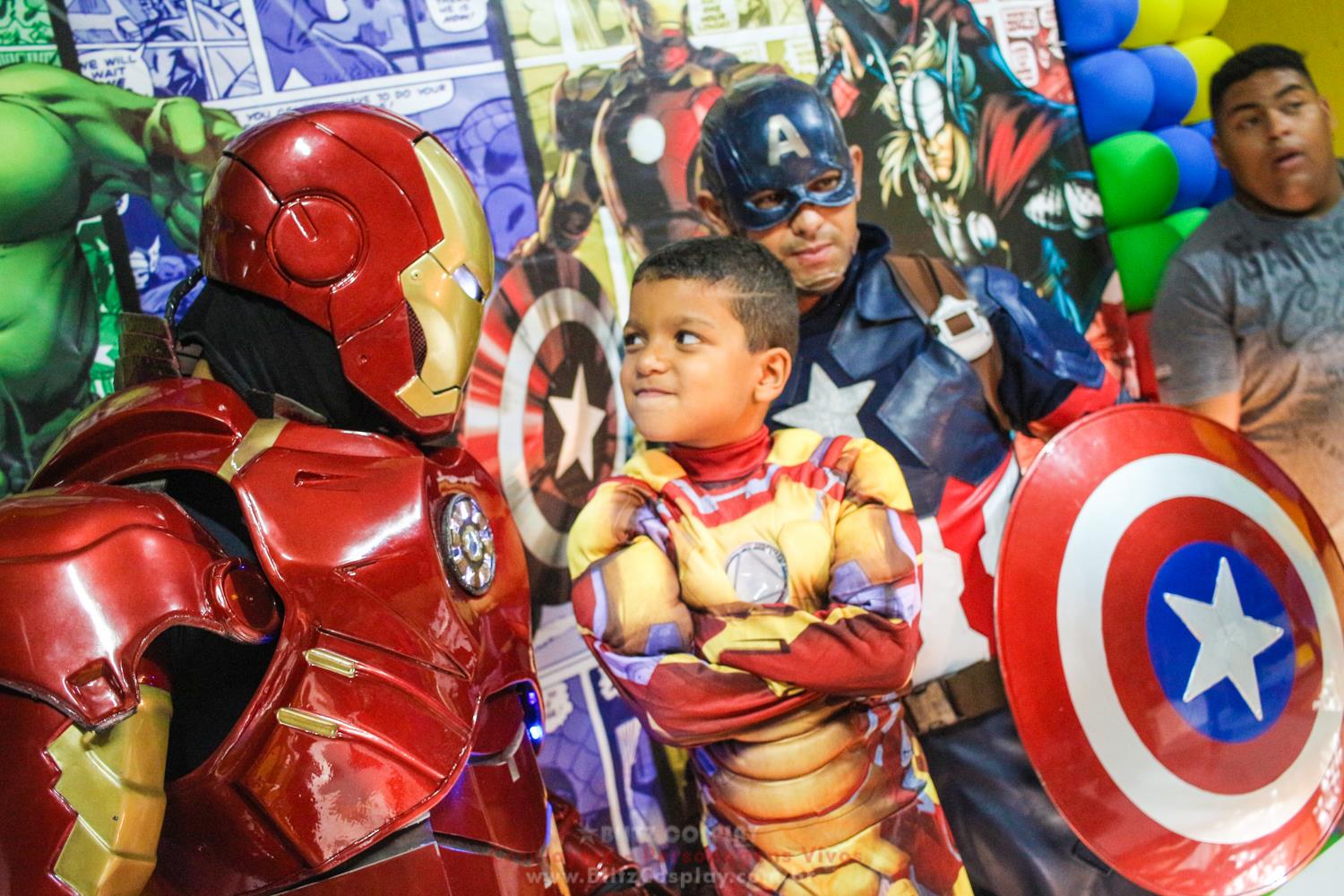 Os Vingadores Personagem Vivo