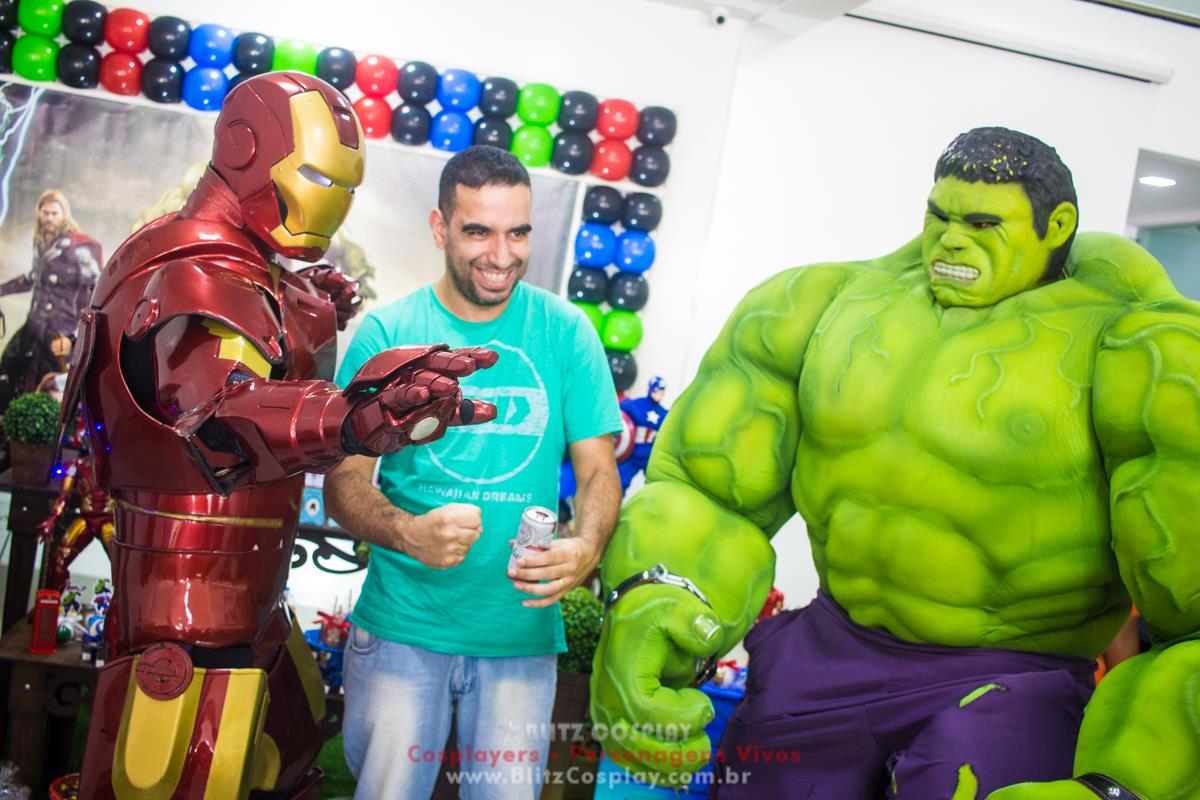 Personagem vivo Homem de ferro