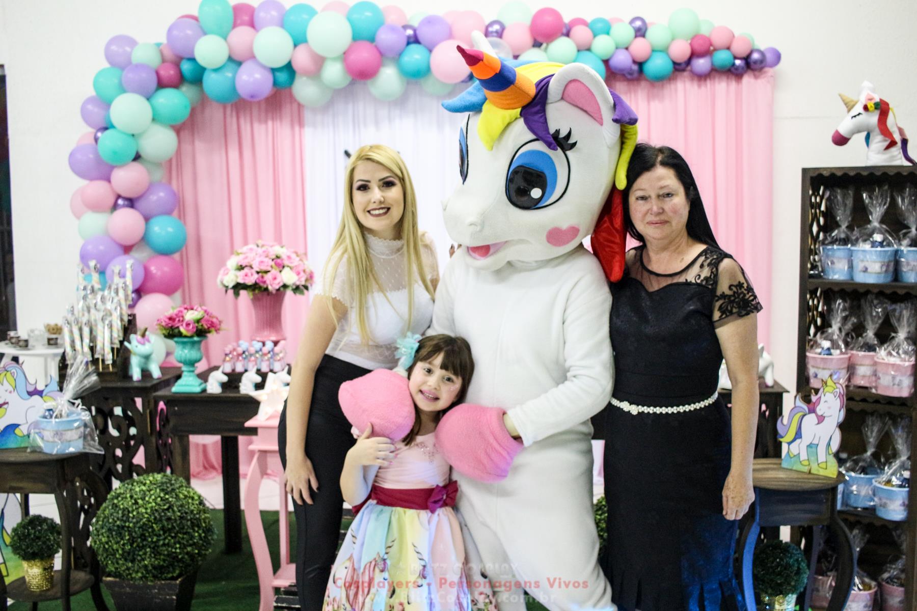 Unicórnio Personagem Vivo Para Festas.