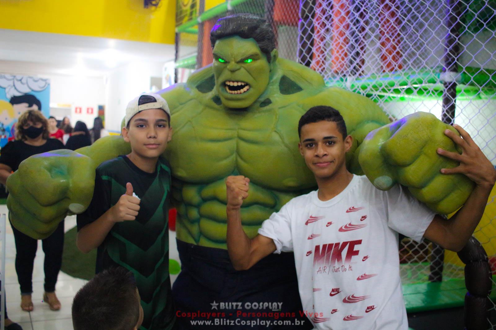 Hulk Personagem Vivo Para Festas e Eventos.