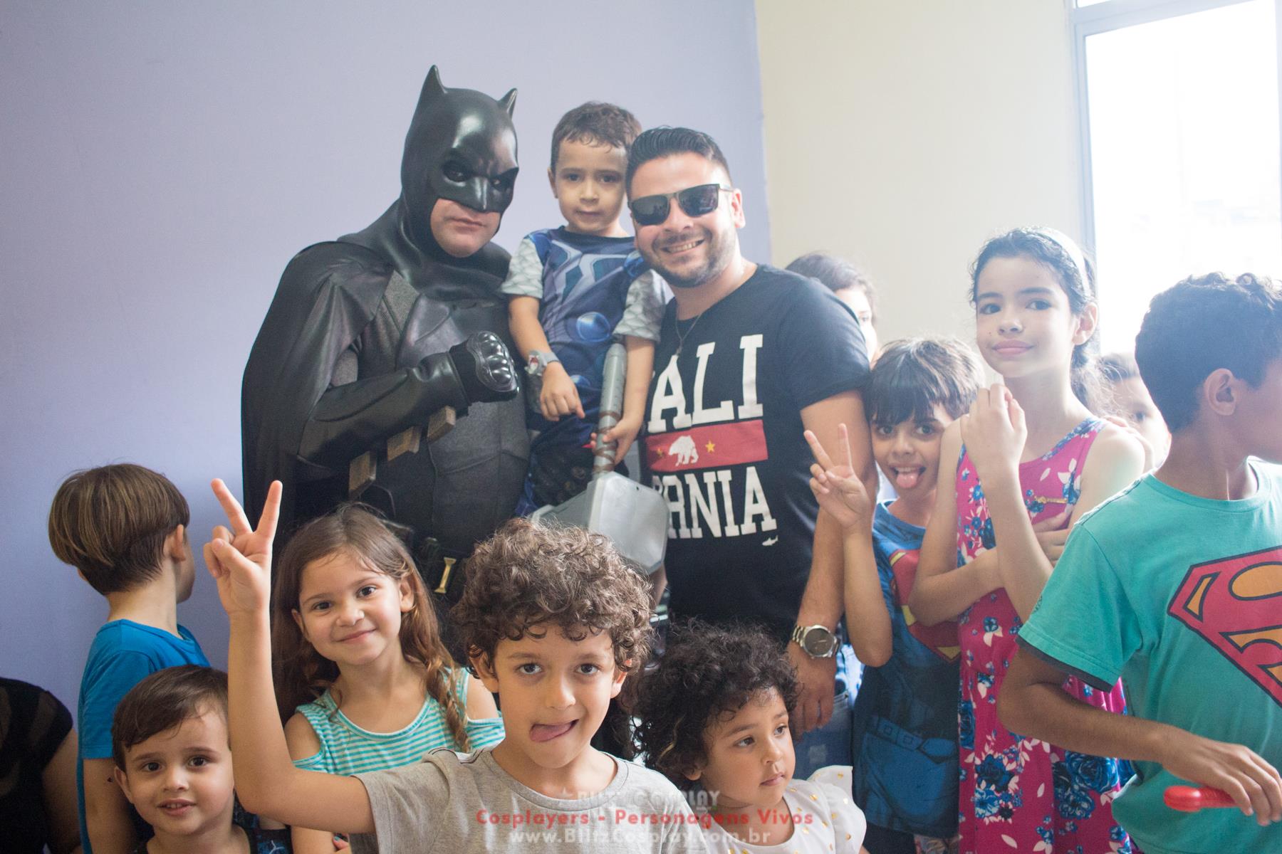 Batman personagem vivo para festas e aniversários 