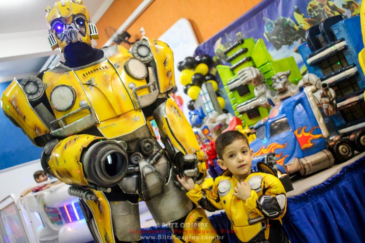 Bumblebee Personagem Vivo Para Festas.