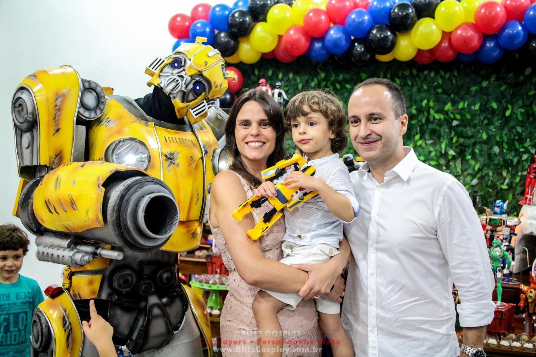 Bumblebee personagem vivo para festas