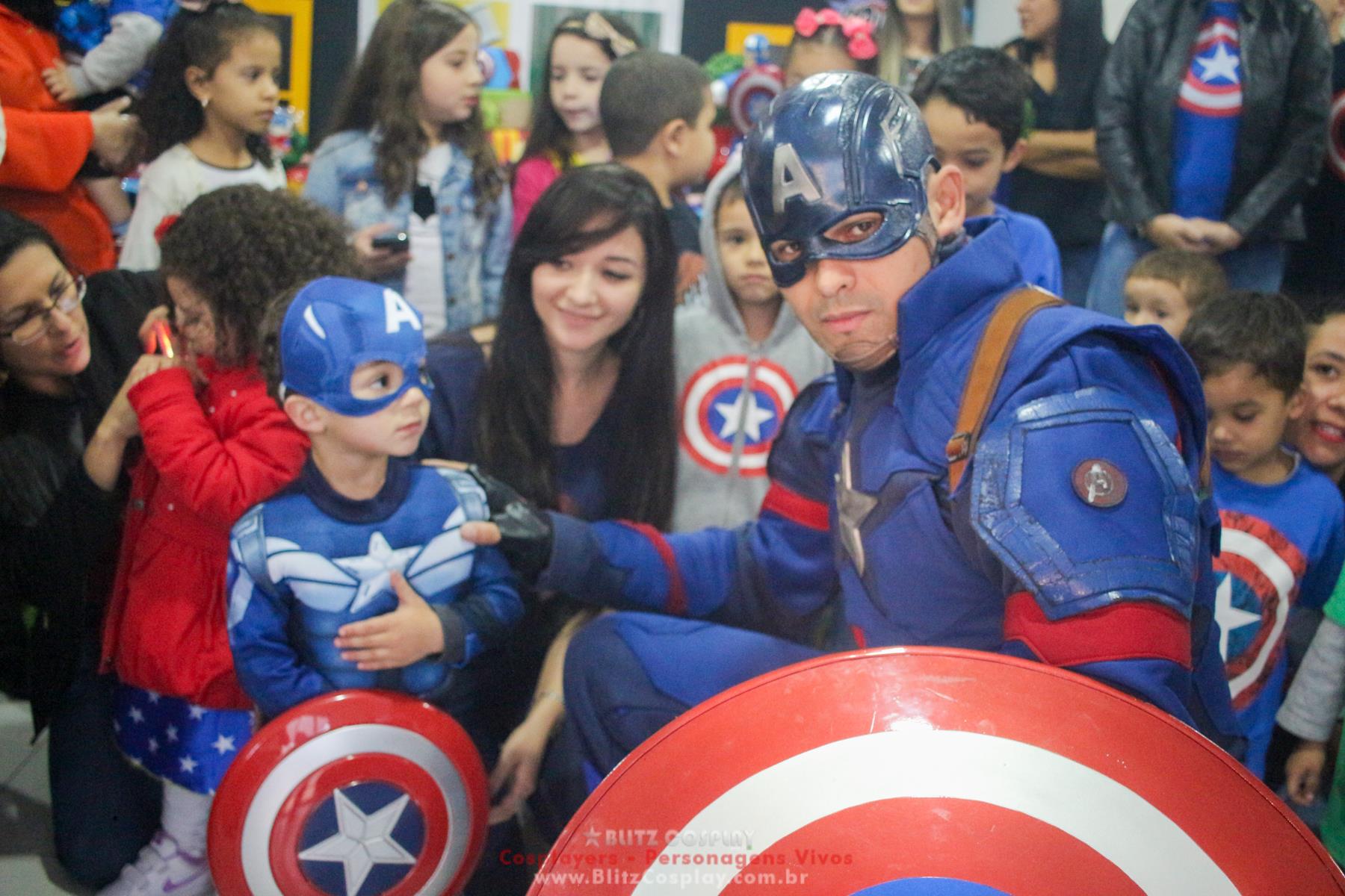 Personagem vivo Capitão America para festas