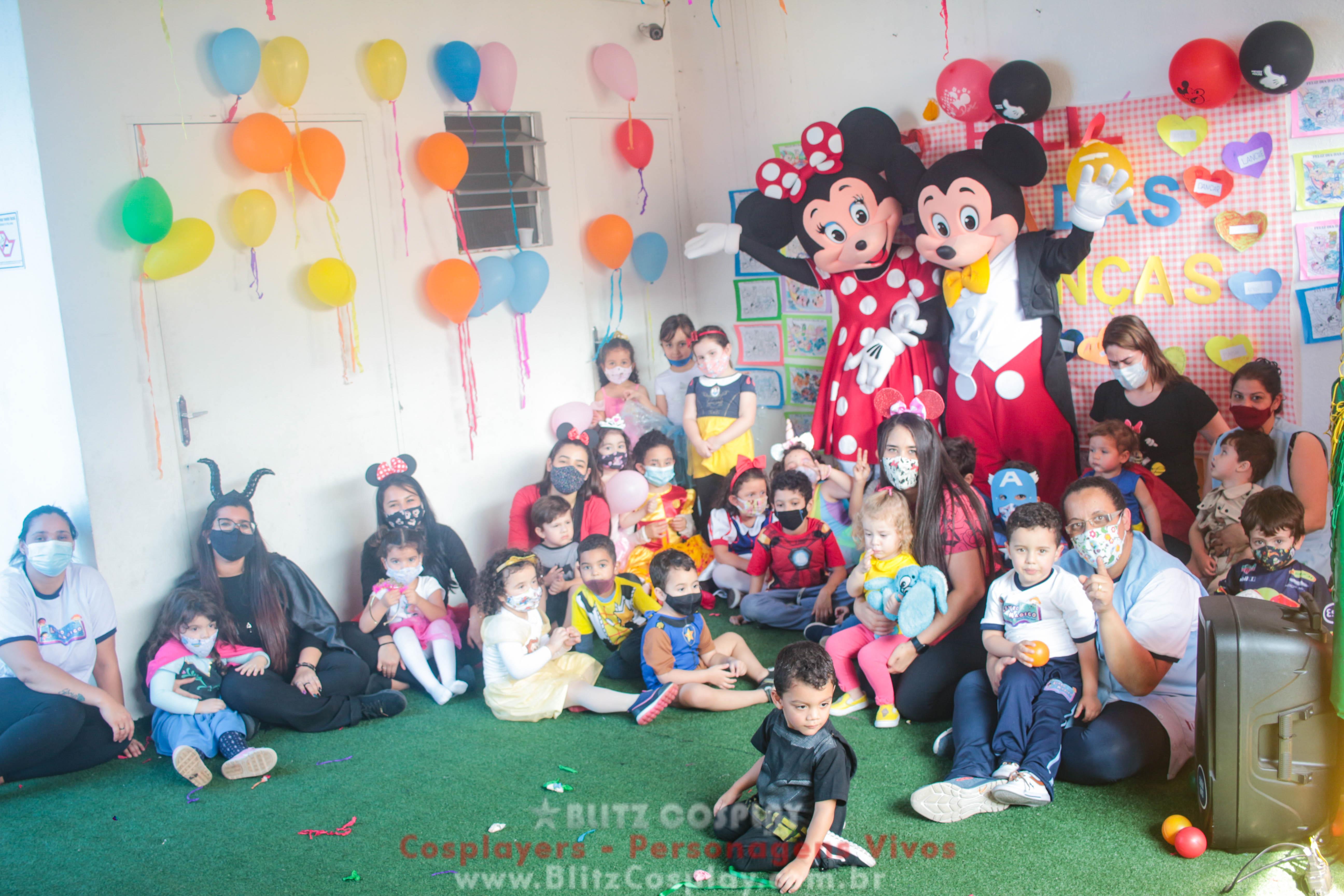 Mickey e Minnie Personagens Vivos Para Festas e Eventos.