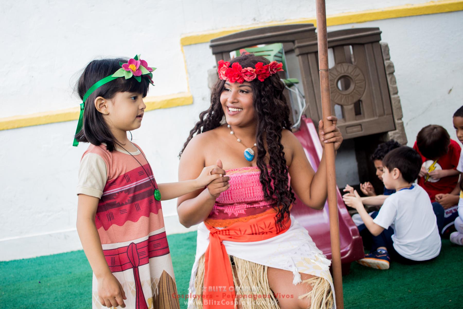 Moana personagem vivo pata festas