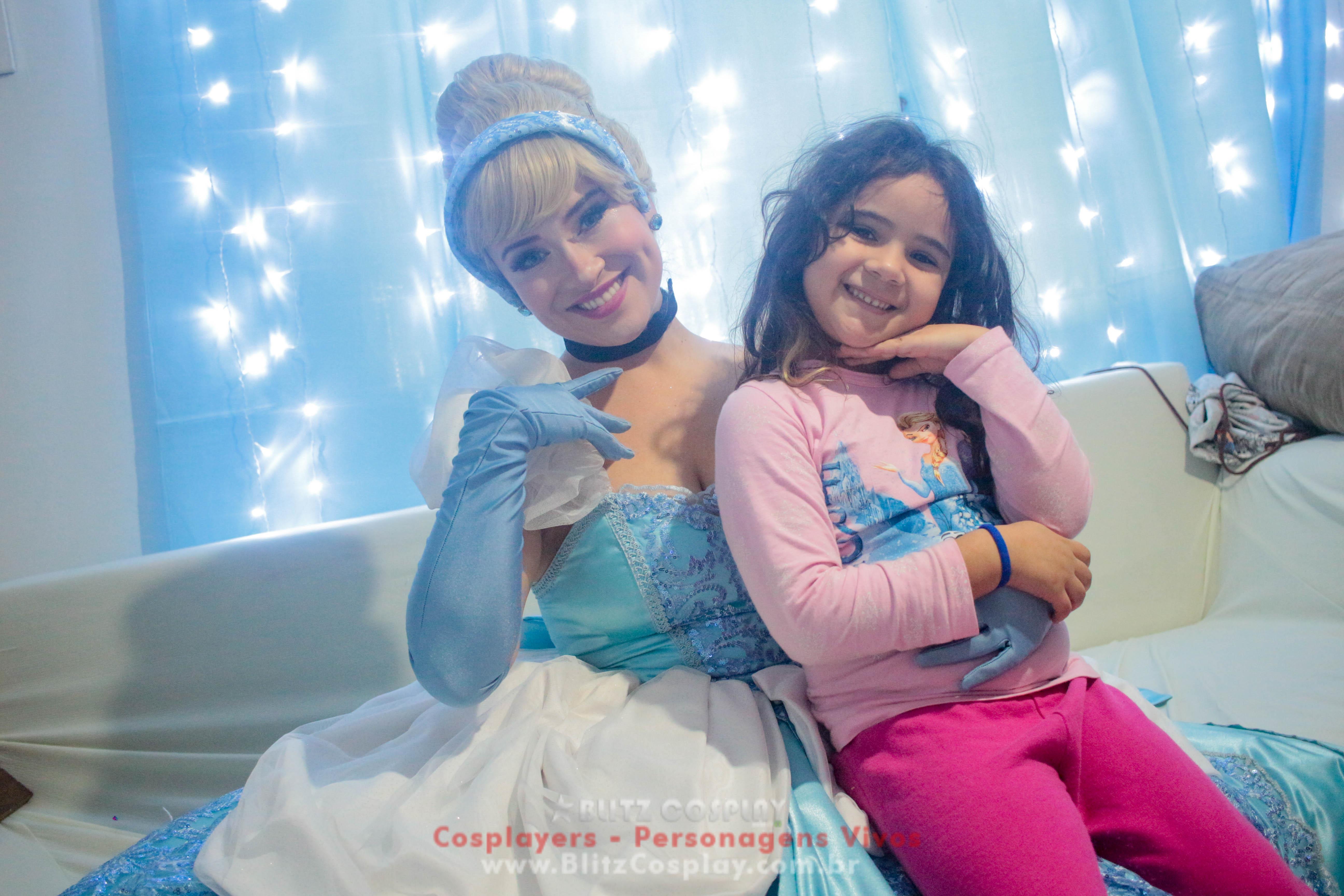 Cinderela Personagem Vivo Para Festa e Eventos.