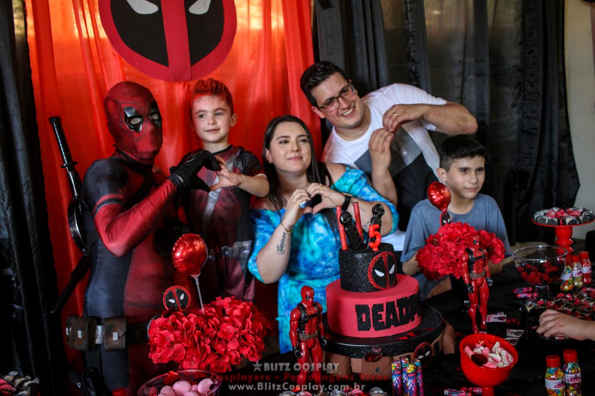 Deadpool Personagem Vivo Para Festas.