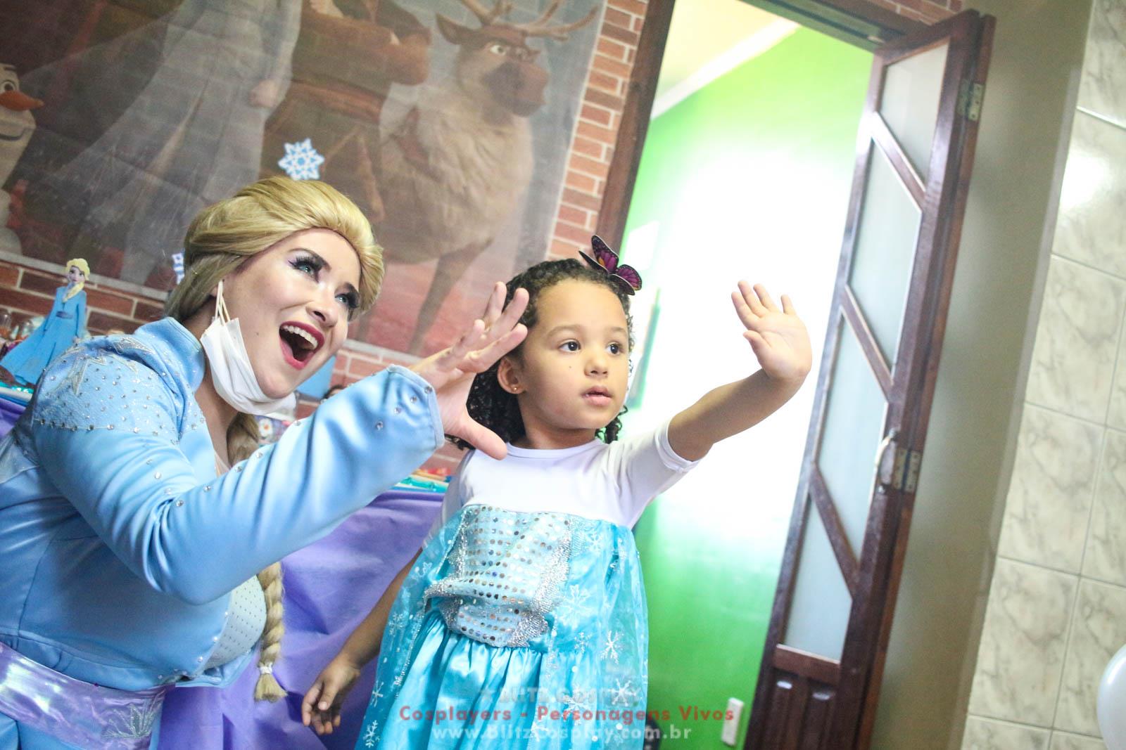 Elsa Personagem Vivo Para Festas e Eventos.