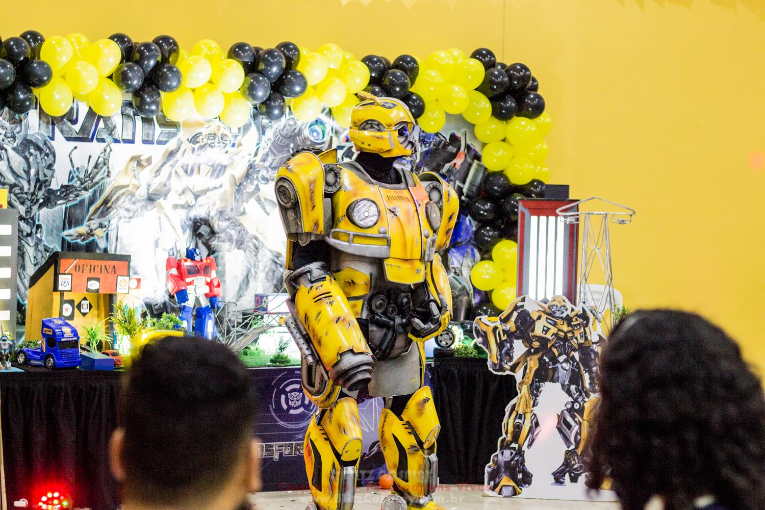 Bumblebee Personagem Vivo Para Festas.