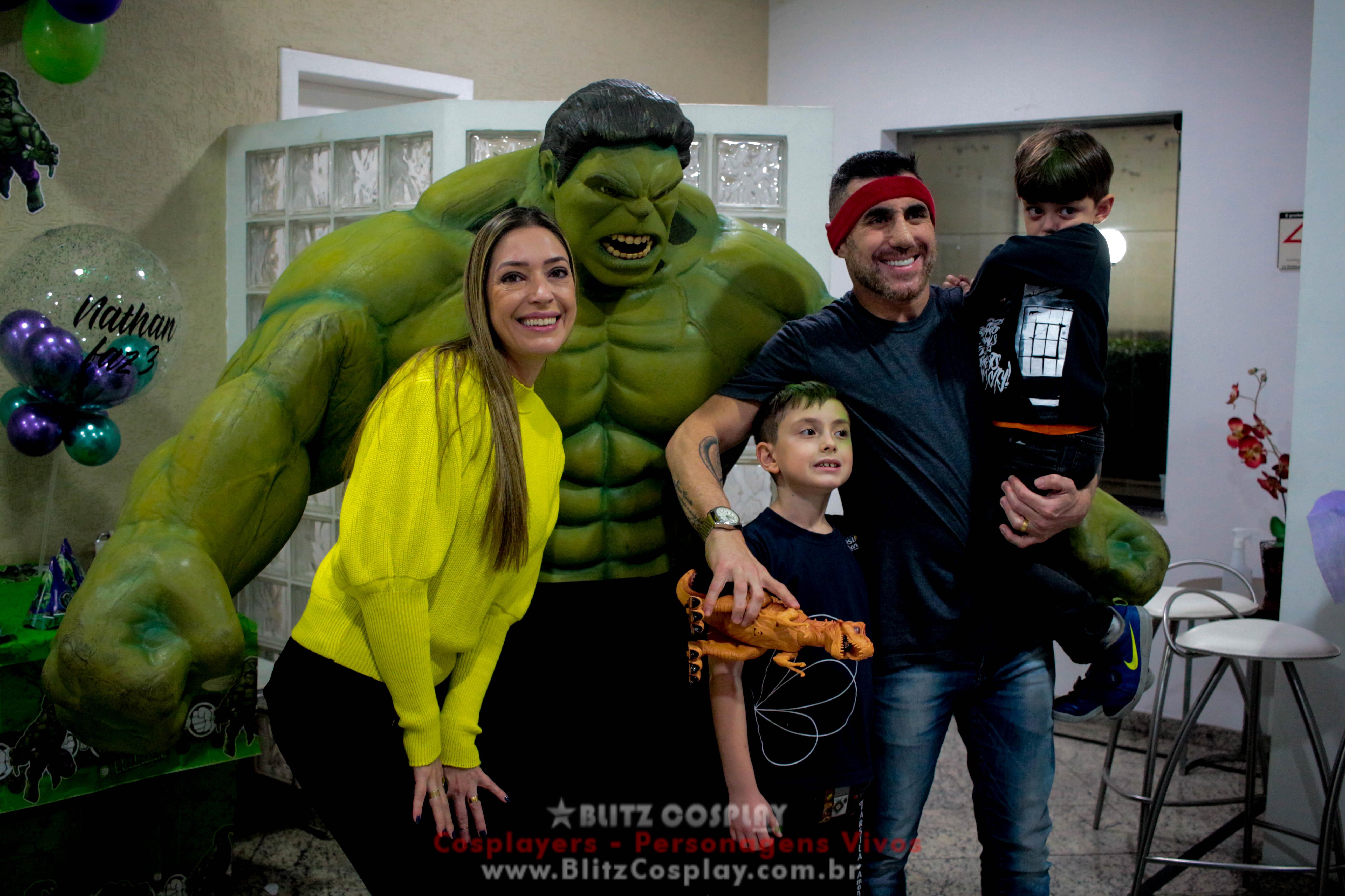 Hulk Personagem Vivo Para Festas e Eventos.