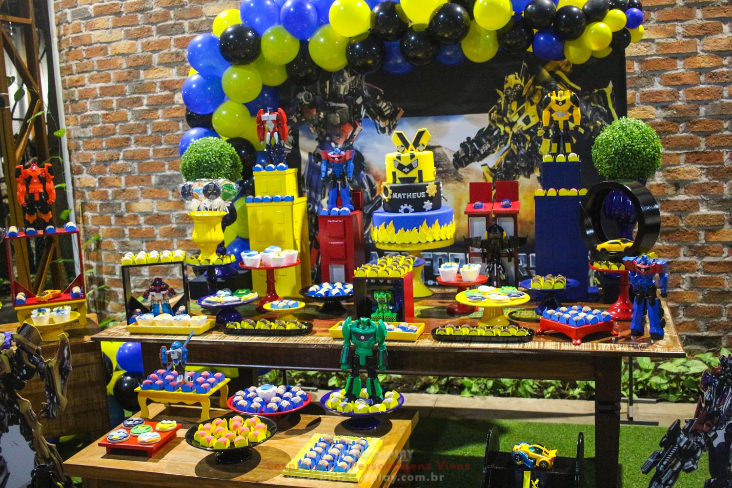 Bumblebee Personagem Vivo Para Festas.