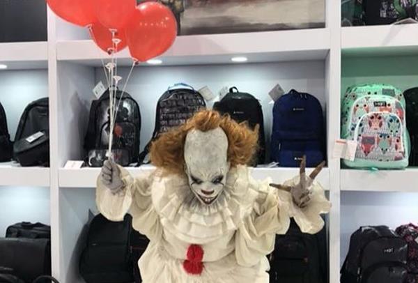 Pennywise Personagem vivo para festa