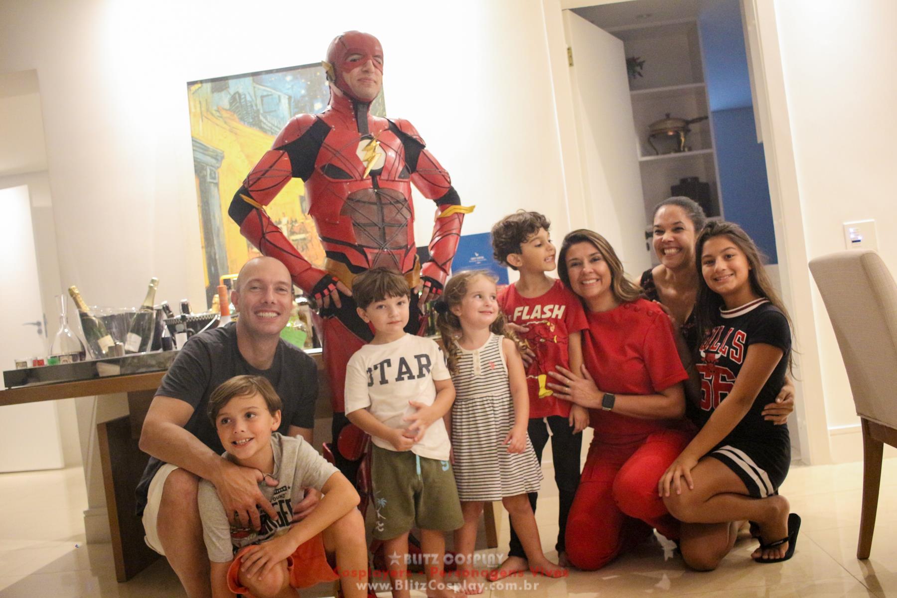 Flash personagem vivo para festas