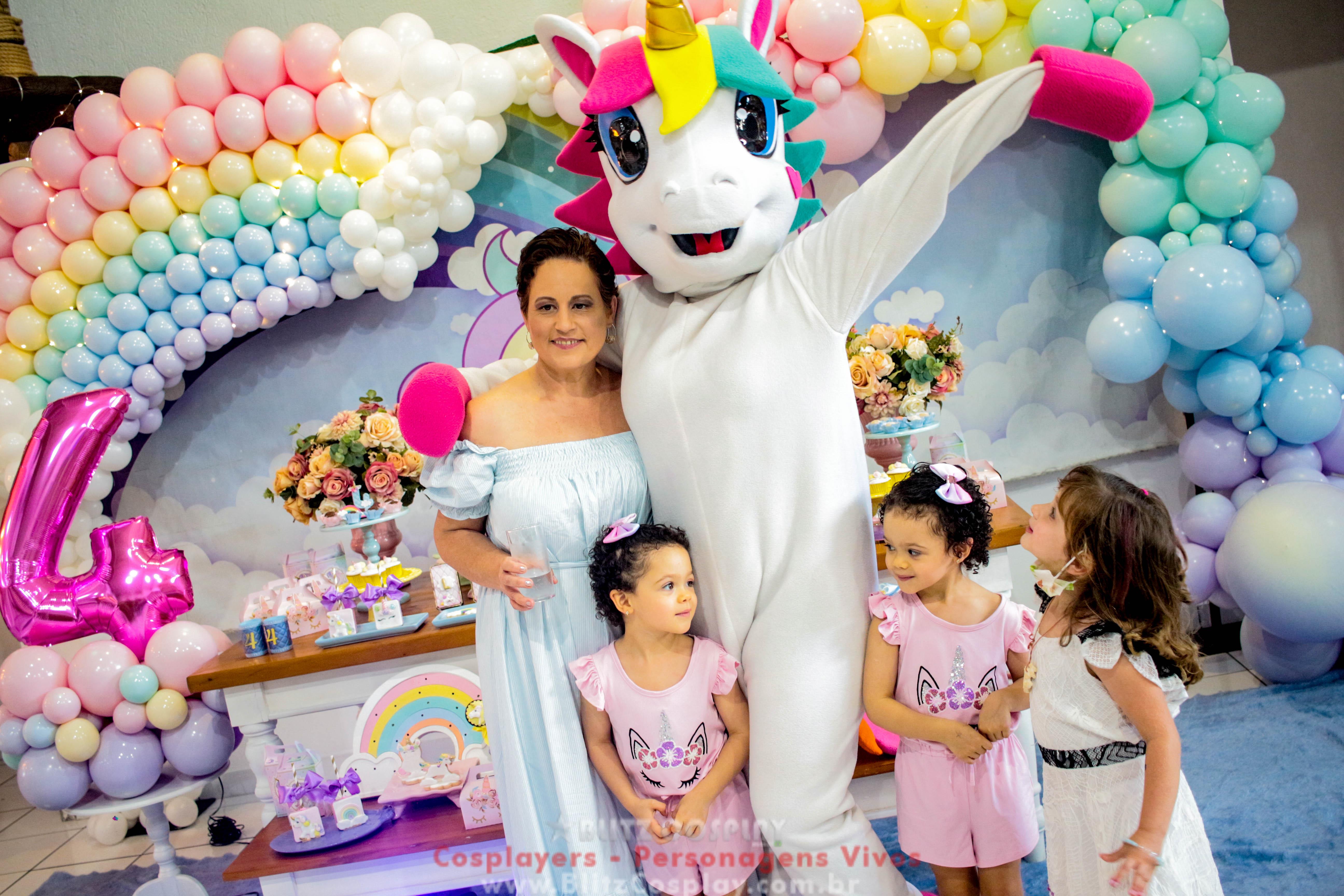 Unicórnio Personagens Vivos Para Festas e Eventos.