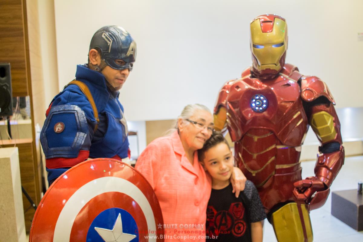 Personagens vivos The Avengers para festas