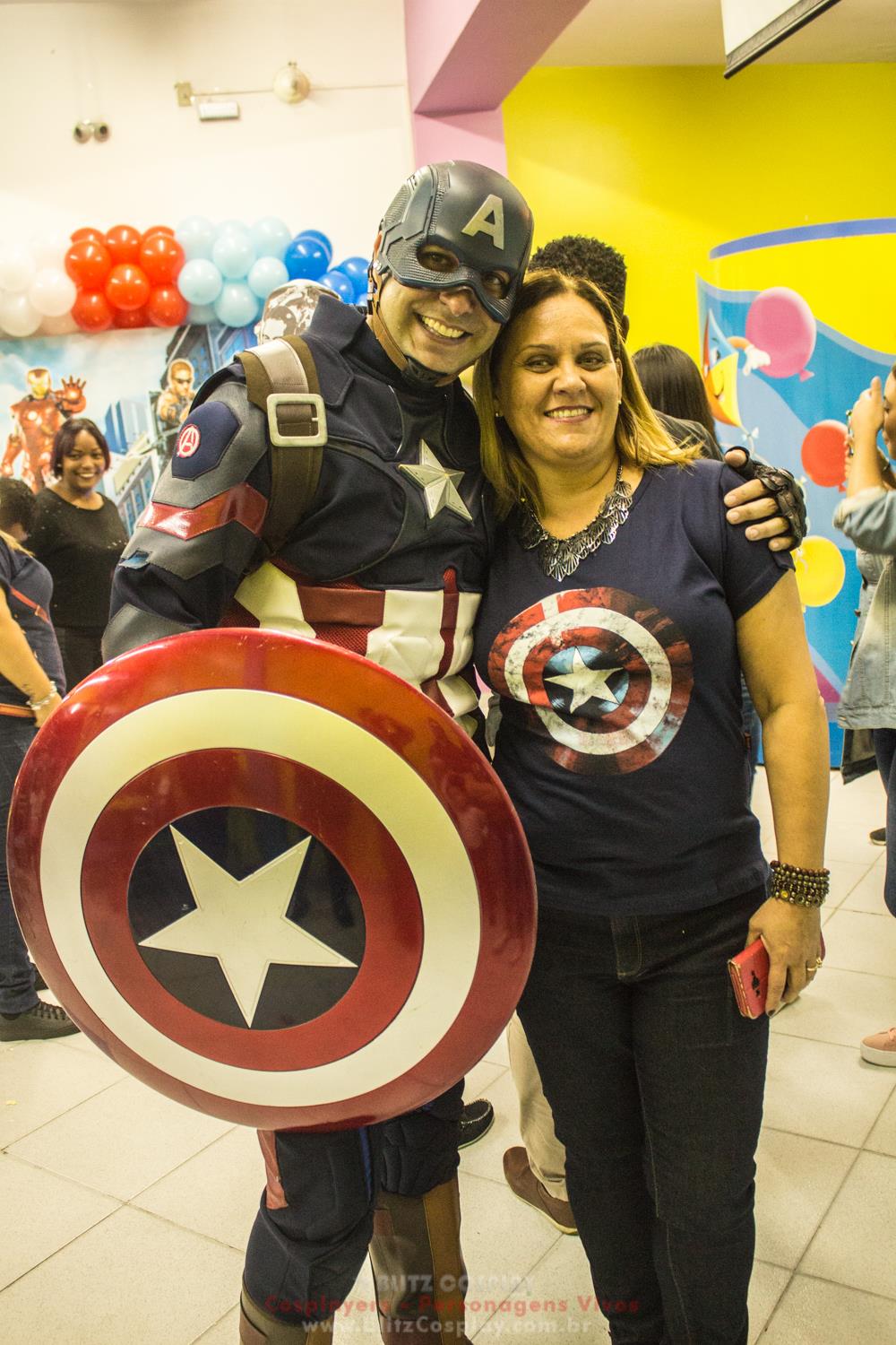 Os Vingadores Personagem Vivo Para Festas.