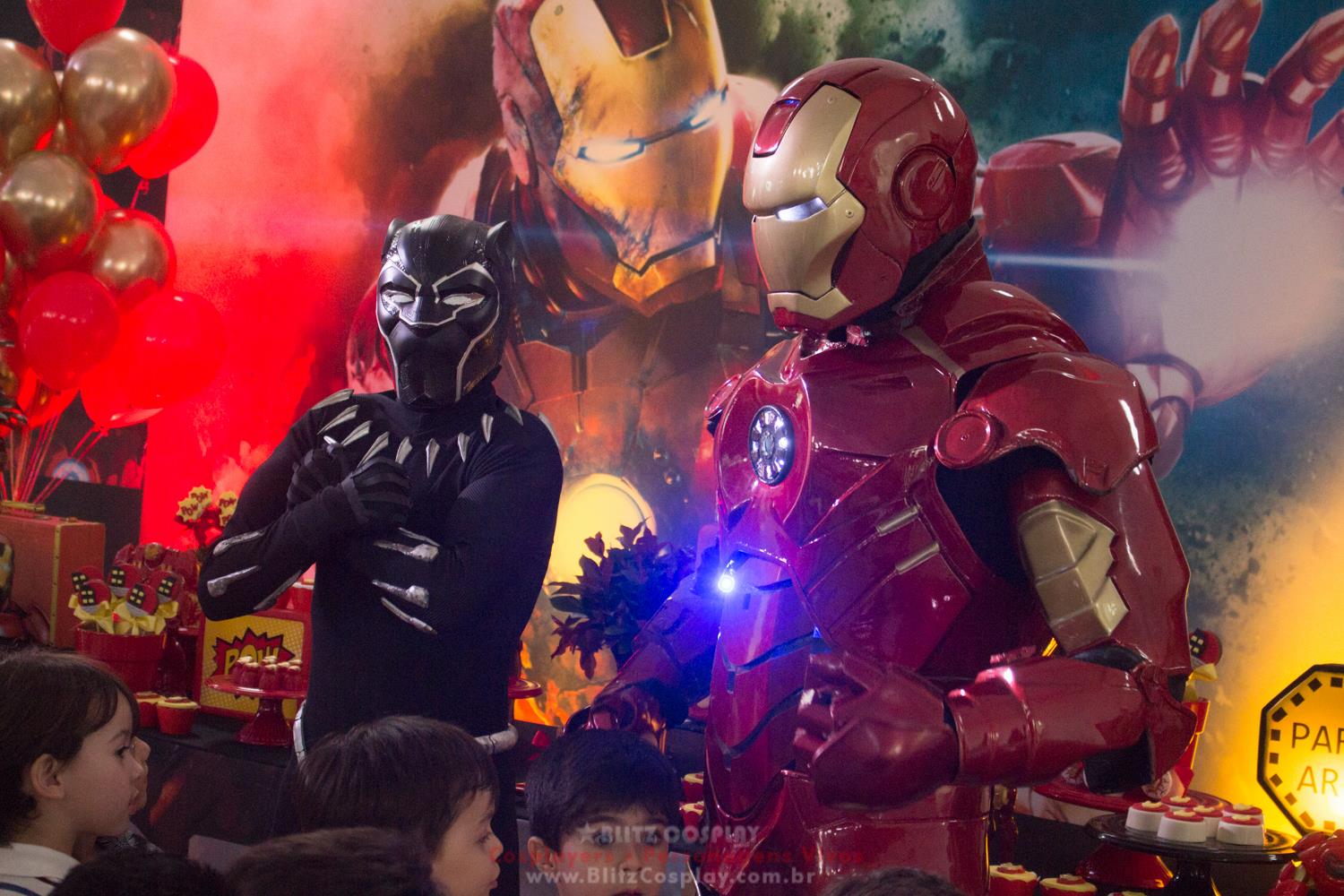 Pantera Homem de Ferro Personagem Vivo .