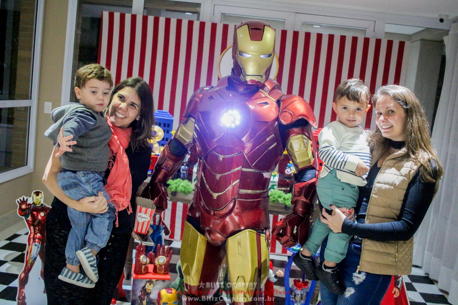 Personagem vivo Homem de Ferro para festas