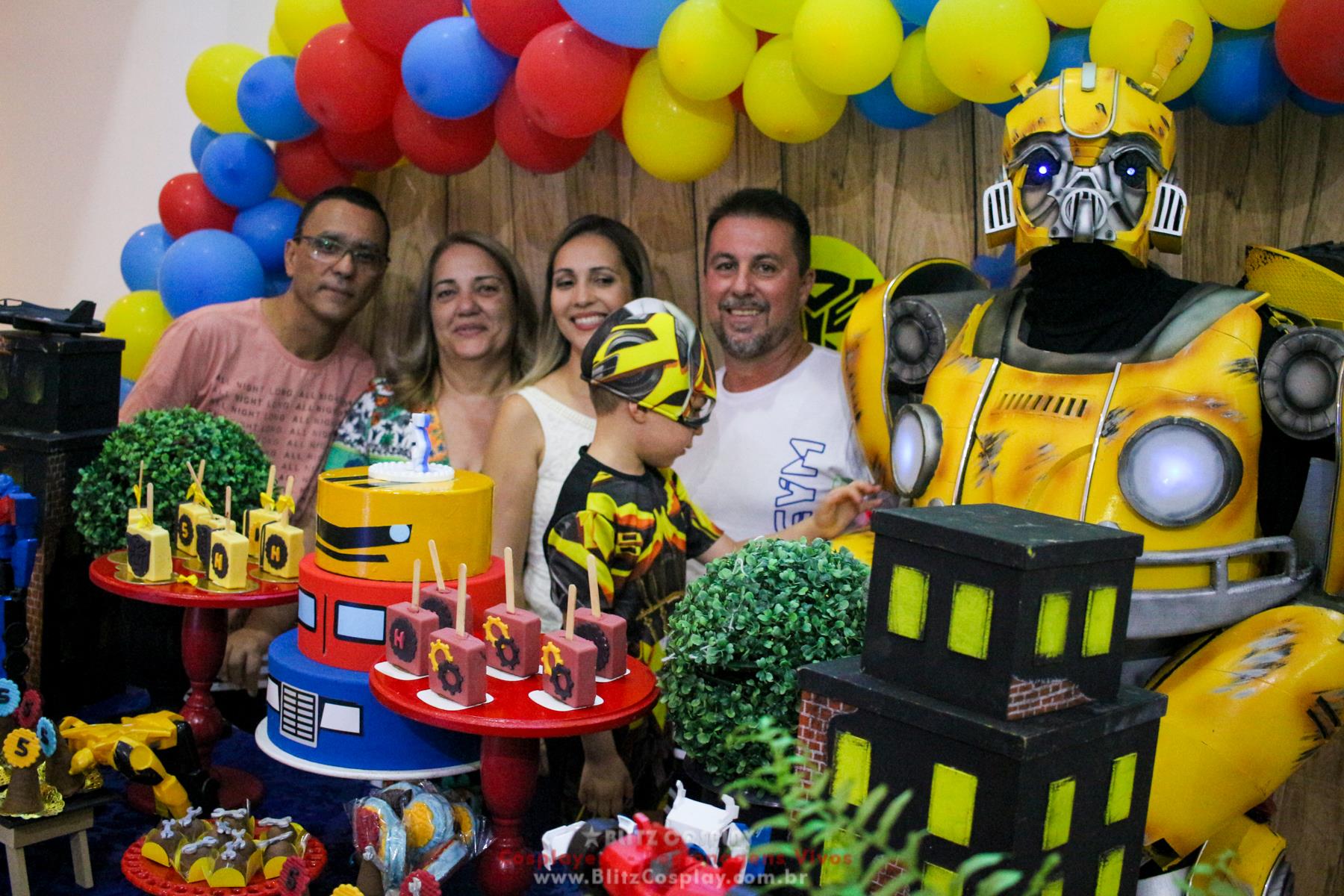 Bumblebee personagem vivo para festas