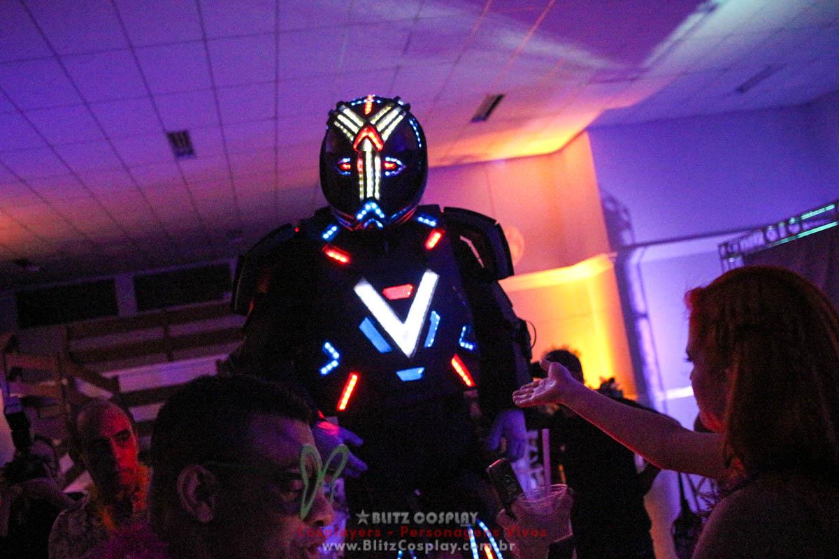 Robô de Led Personagem Vivo 