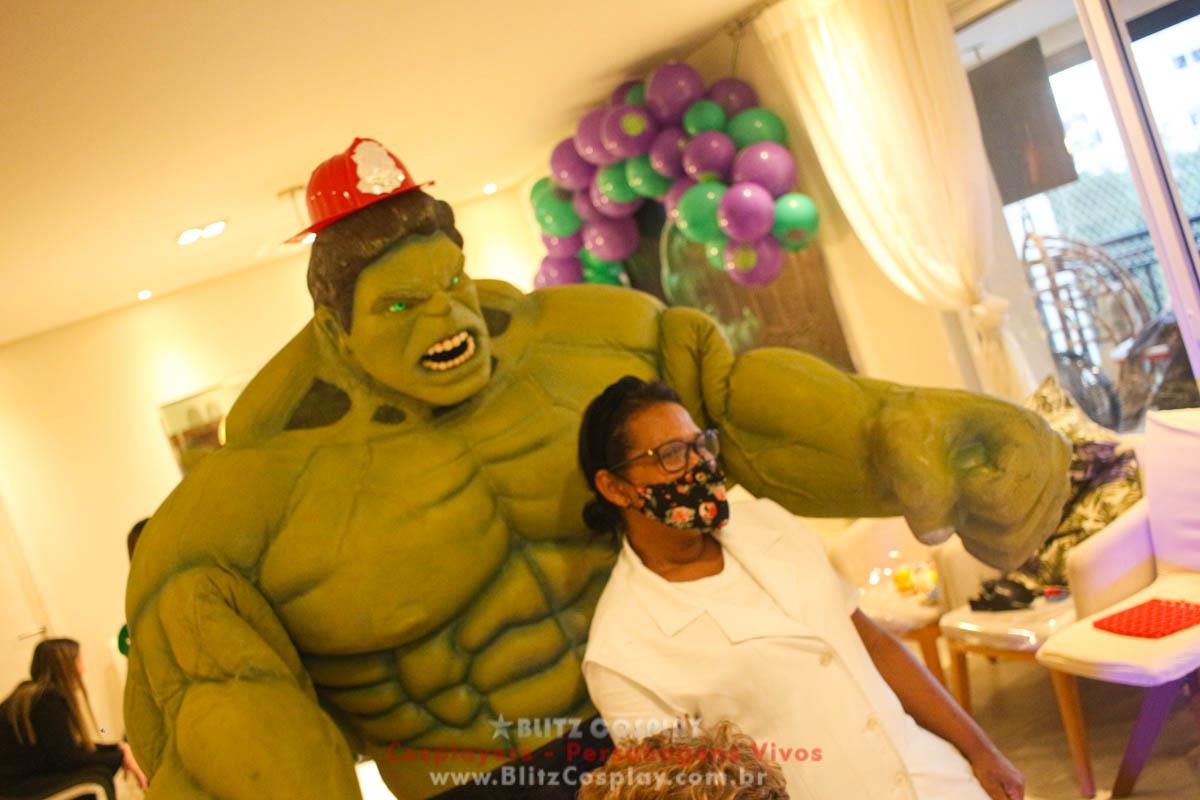 Hulk Personagem Vivo Para Festas e Eventos.