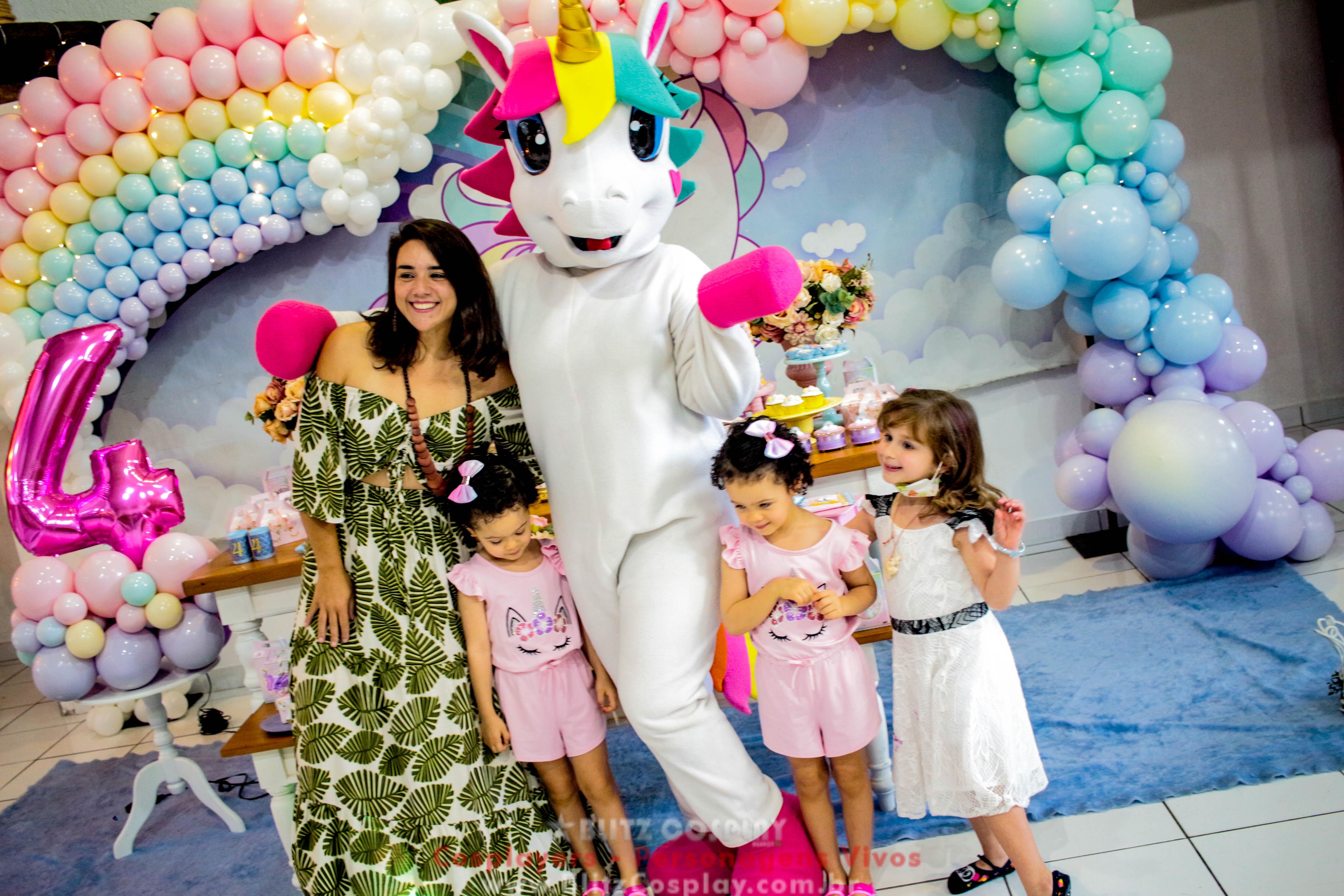 Unicórnio Personagens Vivos Para Festas e Eventos.
