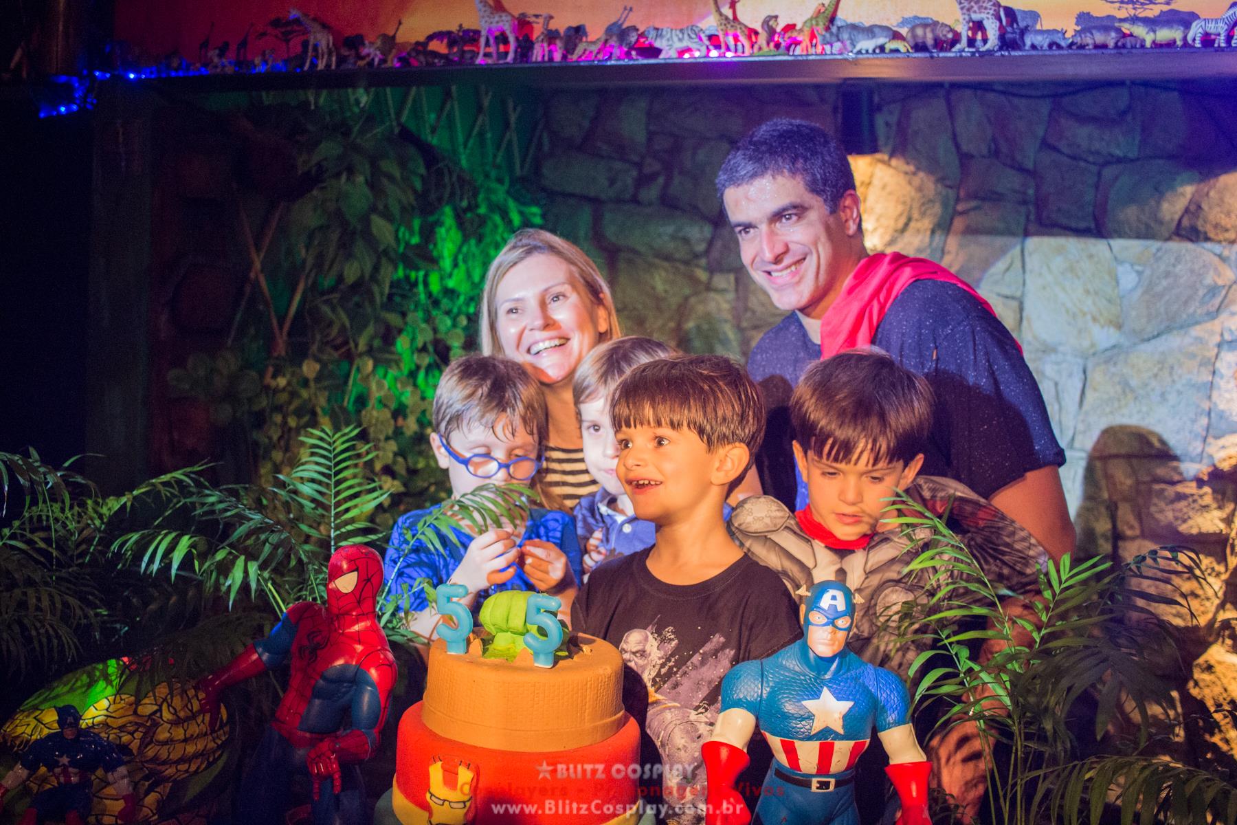 Personagem vivo Thanos para festas