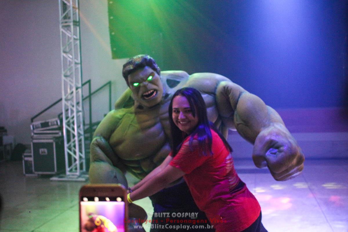 Thanos e Hulk Personagens Vivos Para Festas.