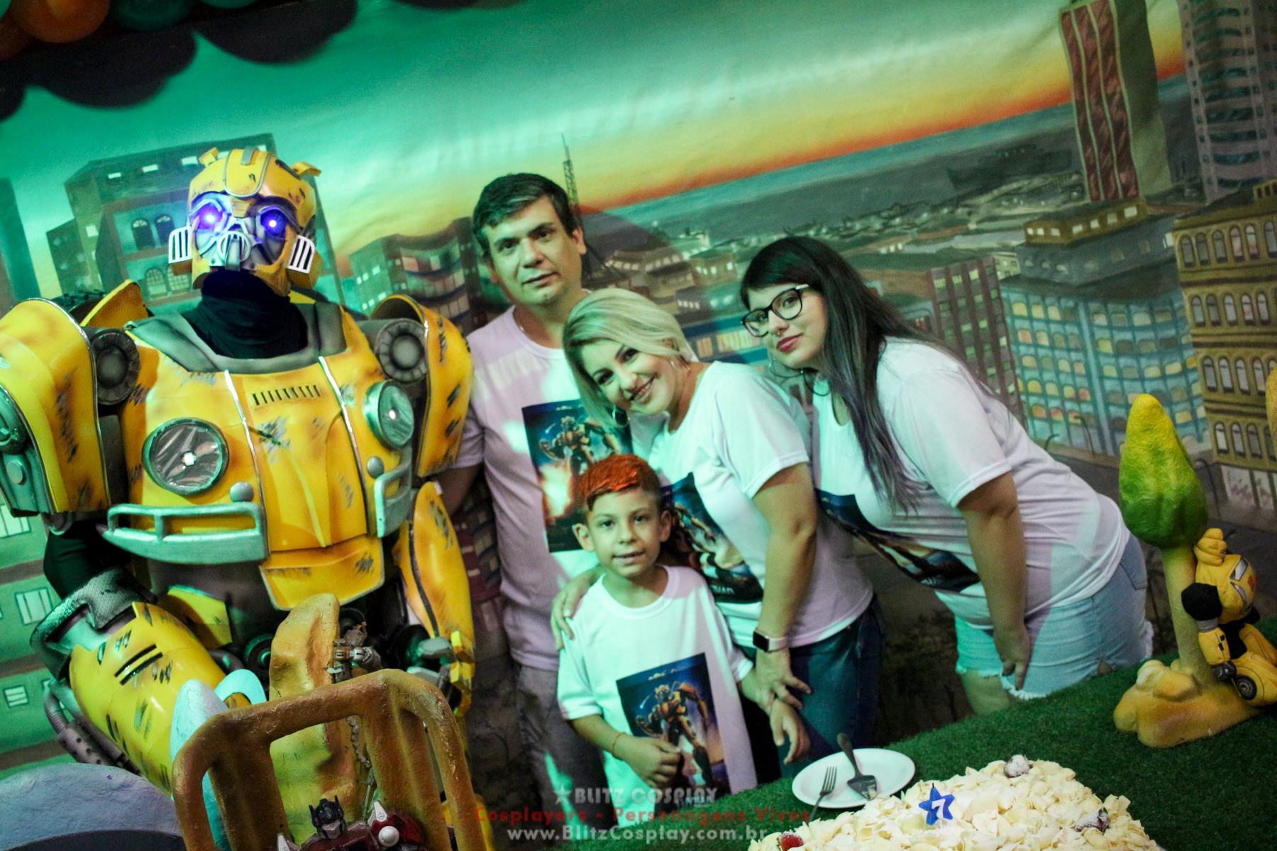 Bumblebee personagem vivo para festas