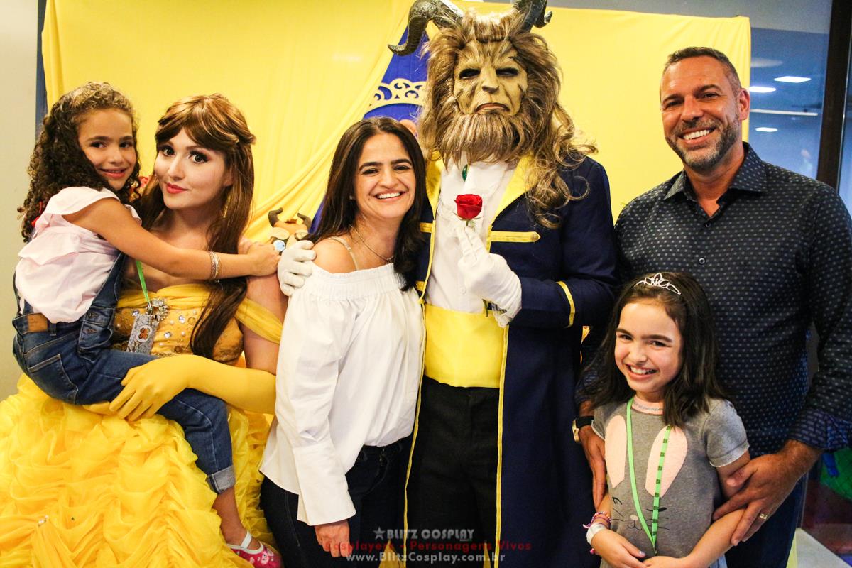 Bela e a Fera personagens vivos para festas
