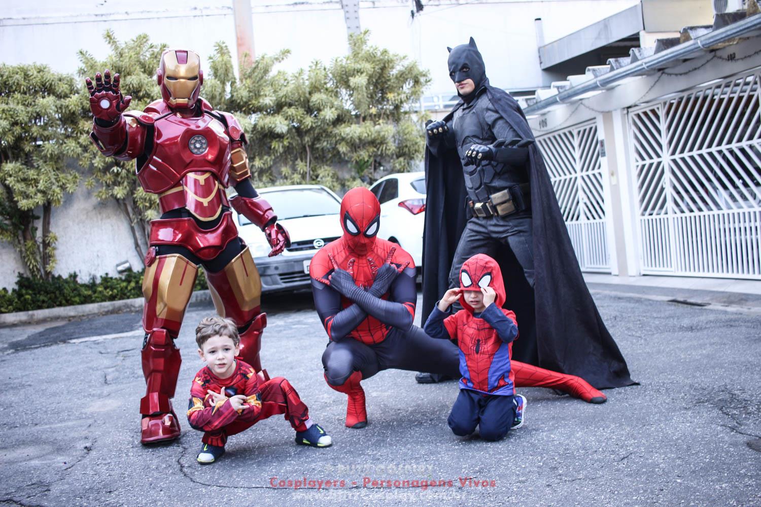 Heróis Betina Personagens Vivos Para Festas e Eventos.