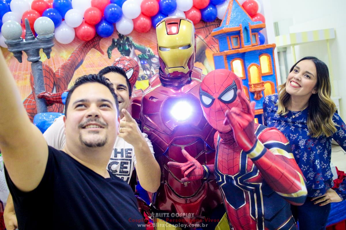 Personagem vivo Os Vingadores para festas