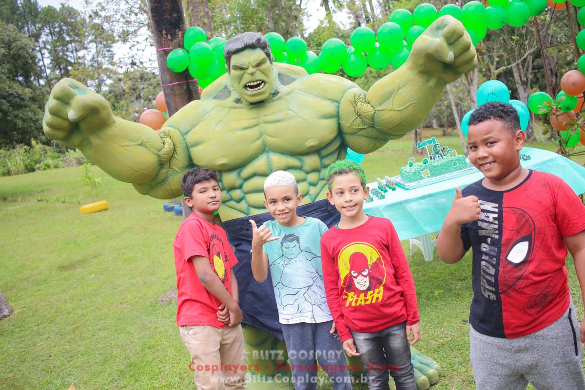 Hulk Personagem Vivo Para Festas e Eventos.