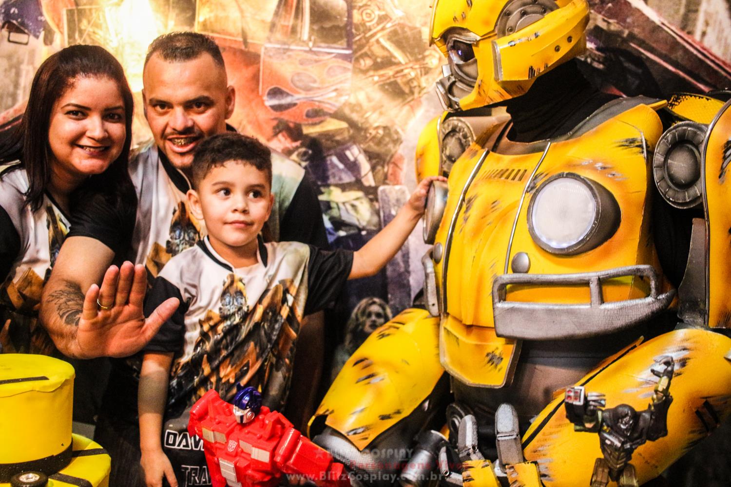 Bumblebee Personagem Vivo Para Festas.