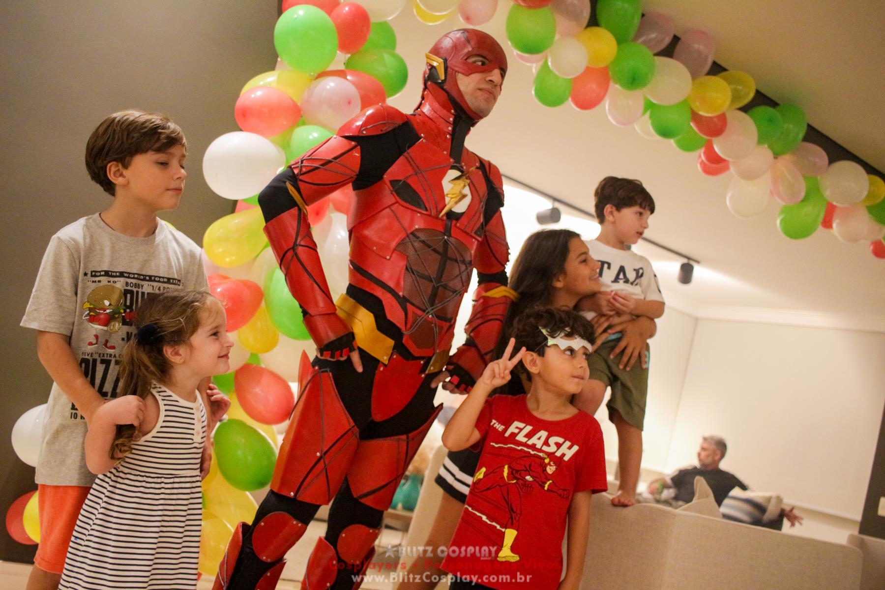 Flash personagem vivo para festas