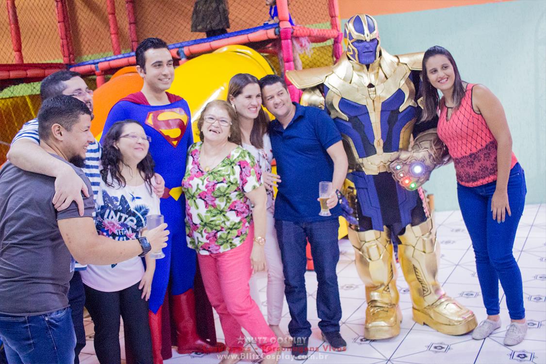 Thanos Personagem vivo para festa e eventos