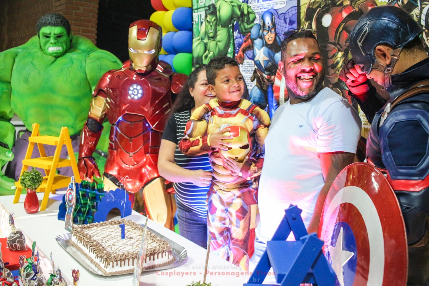 Os Vingadores Personagem Vivo