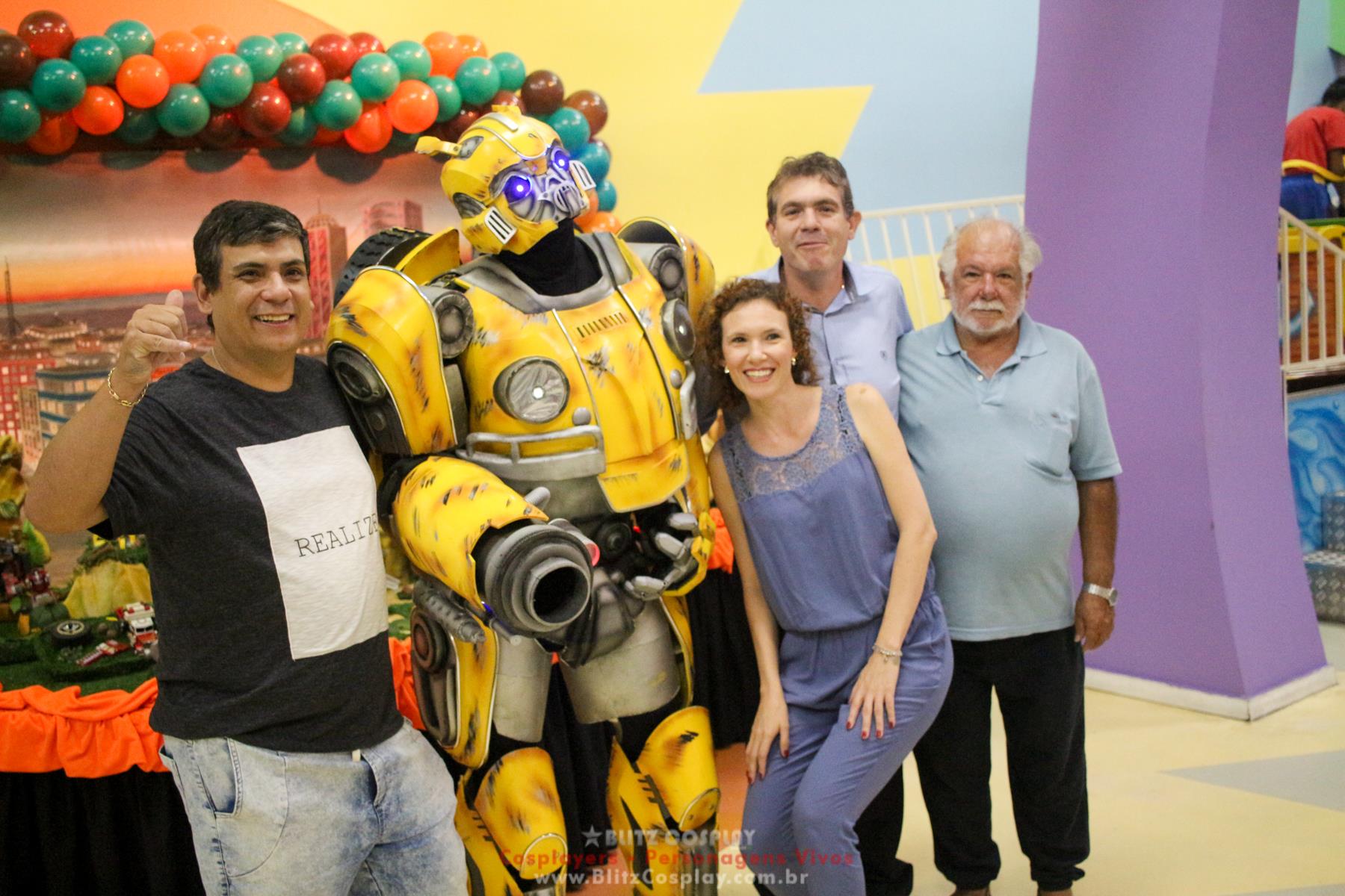 Bumblebee personagem vivo para festas