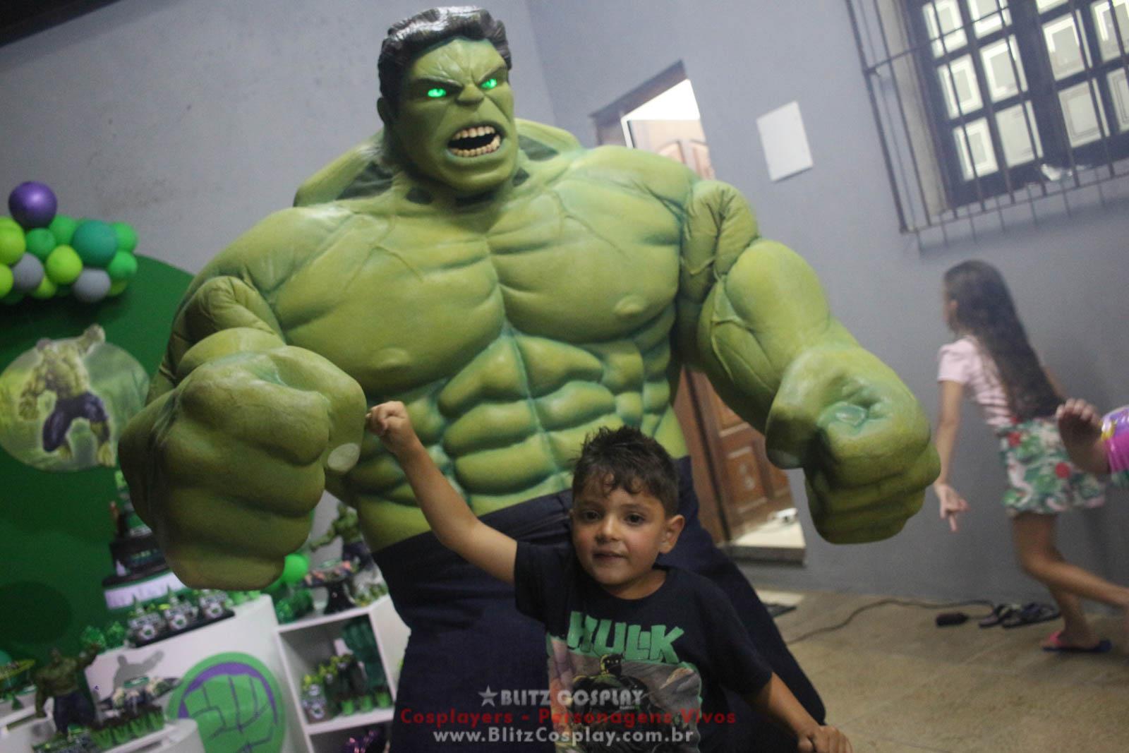 Hulk Personagem Vivo Para Festas e Eventos.