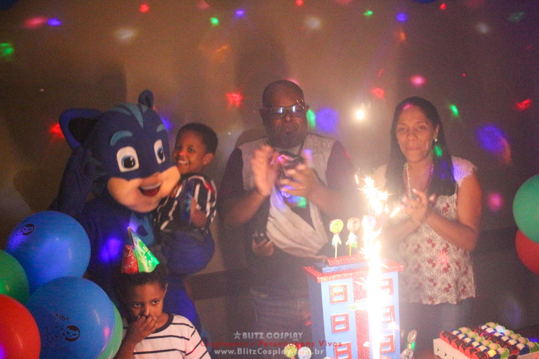 Personagens vivos Pjmask para festas