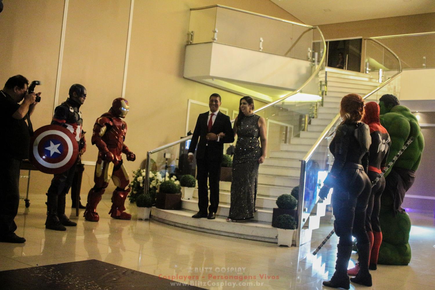 Os Vingadores Personagem Vivo Para Festas.